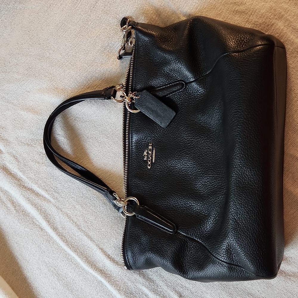 Coach Black Leather purse EUC
